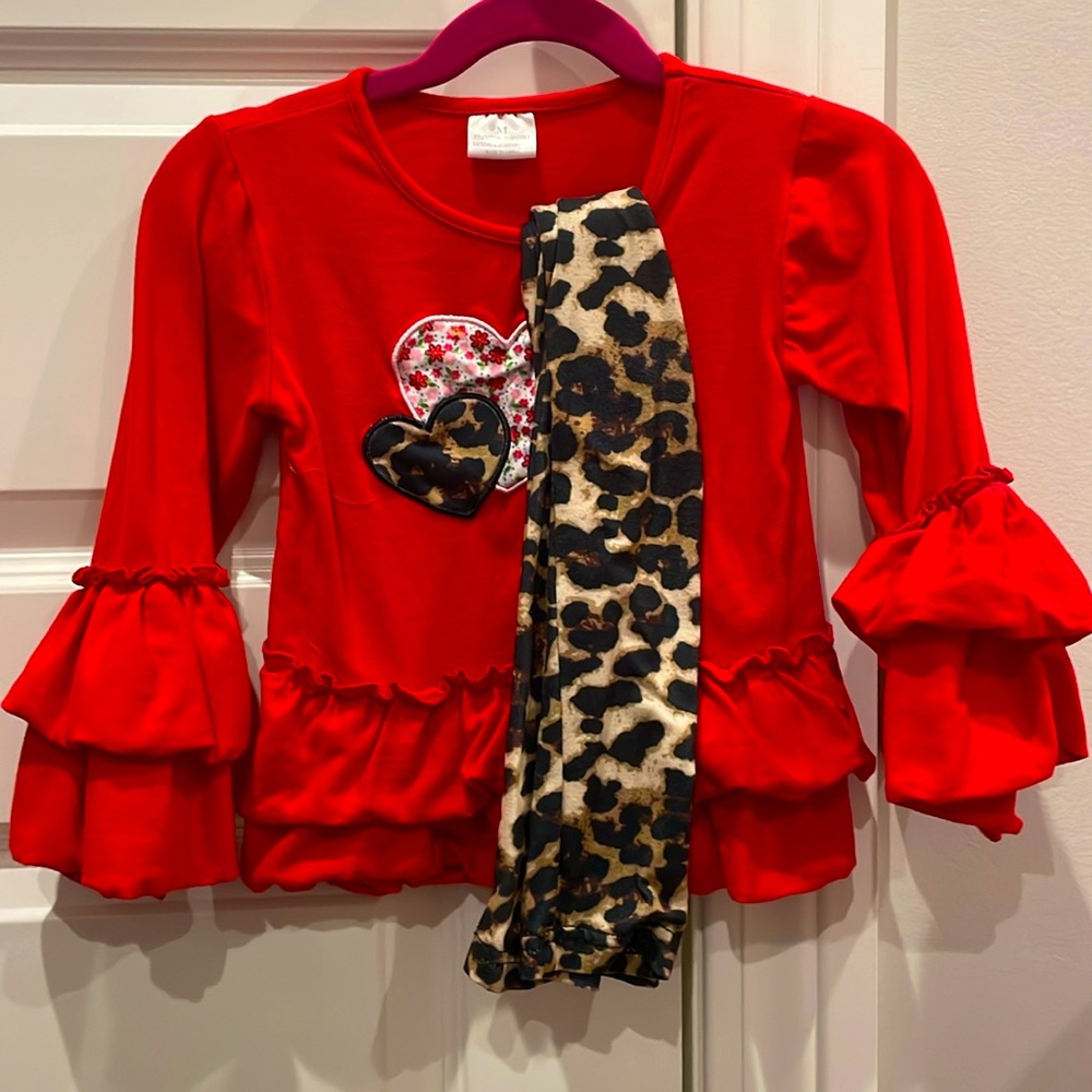 Heart appliqué long sleeve leggings set